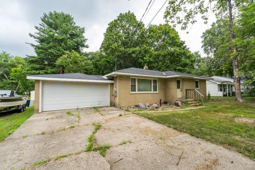 45412 86th Ave, Decatur, MI, 49045-8835 | Card Image