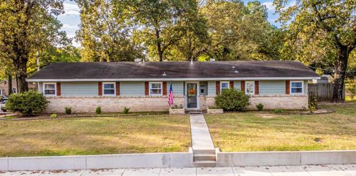 307 Country Club Rd, Sherwood, AR, 72120-4628 | Card Image