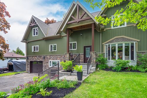 28 Bradley Blvd, Hampton, ON, L0B1J0 | Card Image