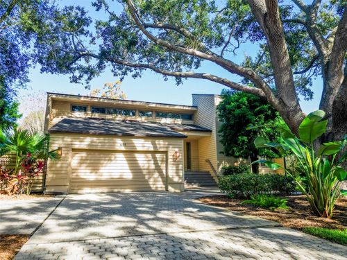 1351 Willow Brook Dr, PALM HARBOR, FL, 34683-2138 | Card Image