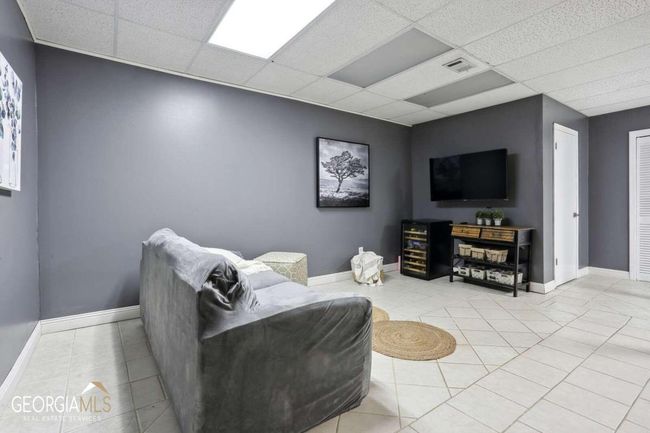200 N Falcon Blf, House other with 3 bedrooms, 3 bathrooms and 2 parking in Alpharetta GA | Image 27