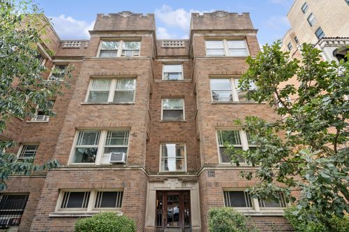 3w-551 W Surf St, Chicago, IL, 60657-6020 | Card Image