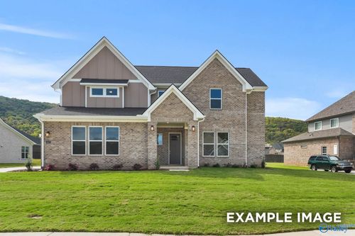 7525 Speckle Belly Blvd, Owens Cross Roads, AL, 35763-3516 | Card Image