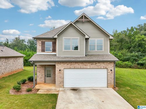 7996 St James Dr, PINSON, AL, 35126-4089 | Card Image