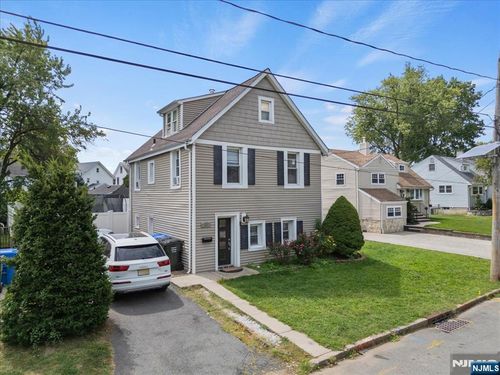 199 Grove Ave, Woodbridge, NJ, 07095-2310 | Card Image