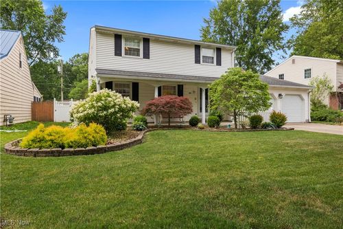 417 Georgia Avenue, Elyria, OH, 44035 | Card Image