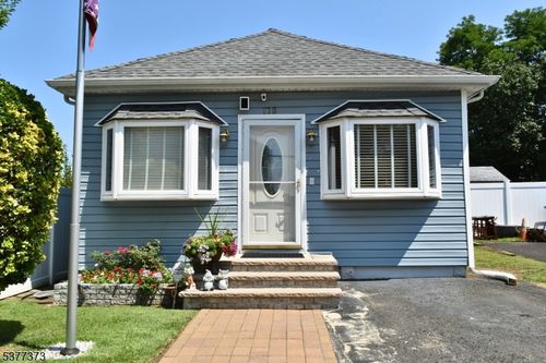 170 Bray Ave, North Middletown, NJ, 07748-5424 | Card Image