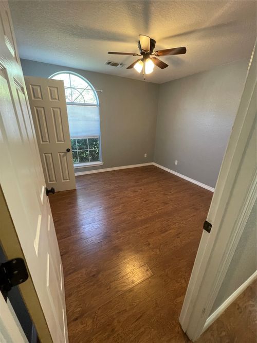 4613 Saint Thomas Pl, Fort Worth, TX, 76135-1653 | Card Image