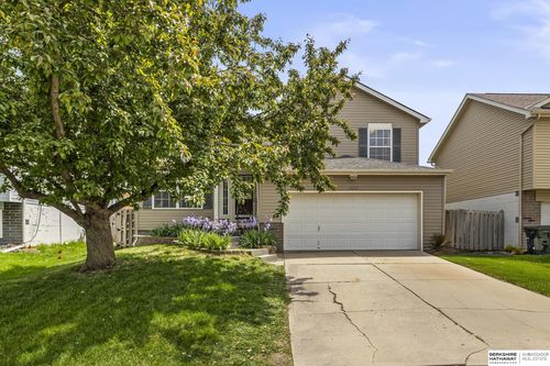 13021 Vernon Avenue, Omaha, NE, 68164 | Card Image