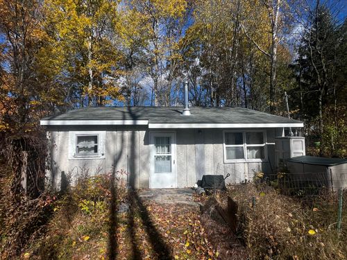 18618 9 Mile Rd, Reed City, MI, 49677-8493 | Card Image