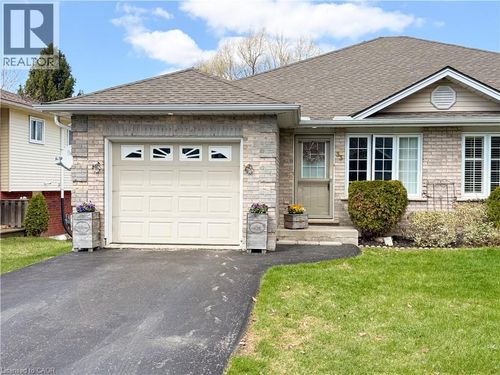 33 Lingwood Drive, Waterford, ON, N0E1Y0 | Card Image