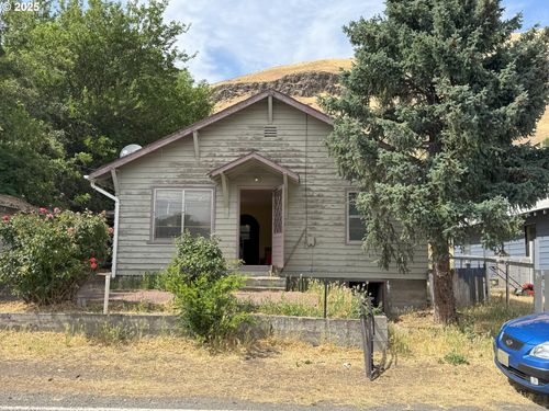 115 Main St, Wishram, WA, 98673-0825 | Card Image