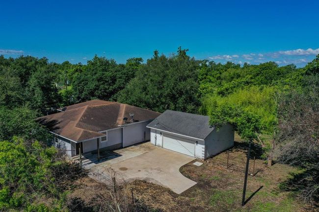 403 Fern Ln, House other with 5 bedrooms, 2 bathrooms and 1 parking in Wharton TX | Image 24