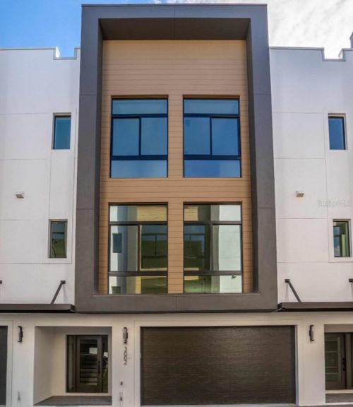 8-3002 W Platt, Tampa, FL, 33609 | Card Image