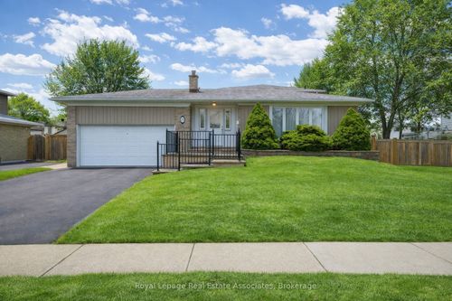 15 Stockman Cres, Georgetown, ON, L7G1J5 | Card Image