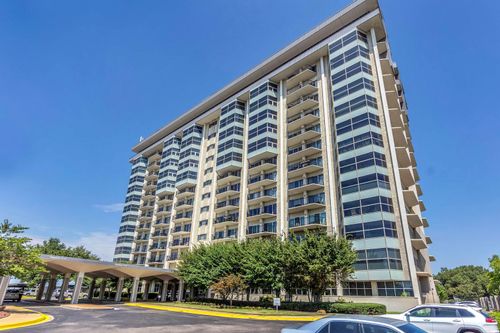 206-655 S Riverside Dr, Memphis, TN, 38103-4617 | Card Image