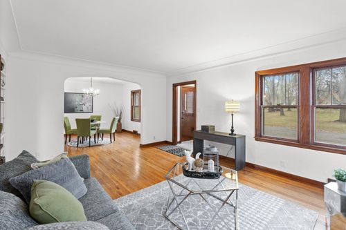 1118 Lane Pl, Saint Paul, MN, 55106-2807 | Card Image