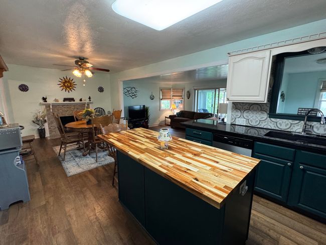 11619 Scott Park Rd, House other with 2 bedrooms, 2 bathrooms and null parking in Delton MI | Image 4