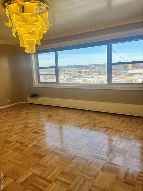 12e-2 Fordham Hill Oval, New York, NY, 10468 | Card Image