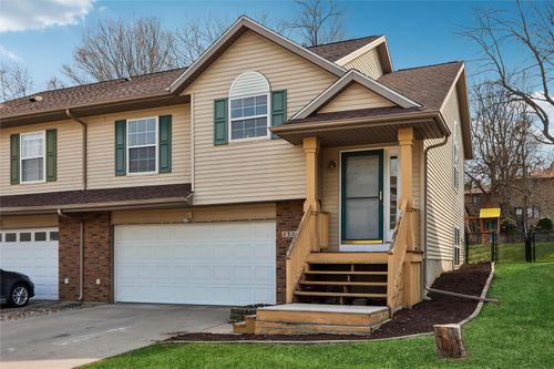 2322 Catskill Ct, Iowa City, IA, 52245-5249 | Card Image