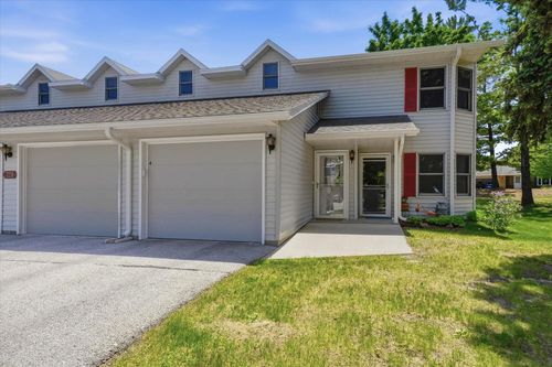 4-728 Woodview Avenue, Sheboygan Falls, WI, 53085 | Card Image