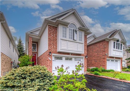503 Hidden Creek Dr, Kitchener, ON, N2N3M1 | Card Image