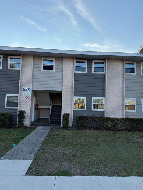 apt-d-828 Sky Lake Cir, ORLANDO, FL, 32809-7142 | Card Image