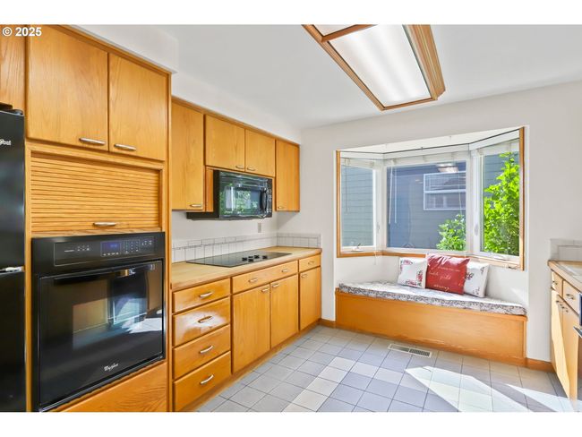2335 5 Th St, House other with 3 bedrooms, 2 bathrooms and 2 parking in Columbia City OR | Image 14