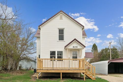 404 Franklin St, Elgin, IA, 52141-9328 | Card Image