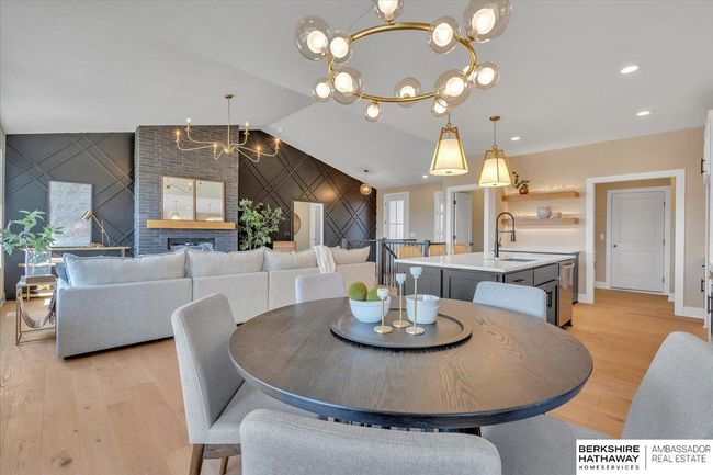 5510 N 212 Th Ave, House other with 5 bedrooms, 3 bathrooms and 4 parking in Elkhorn NE | Image 12
