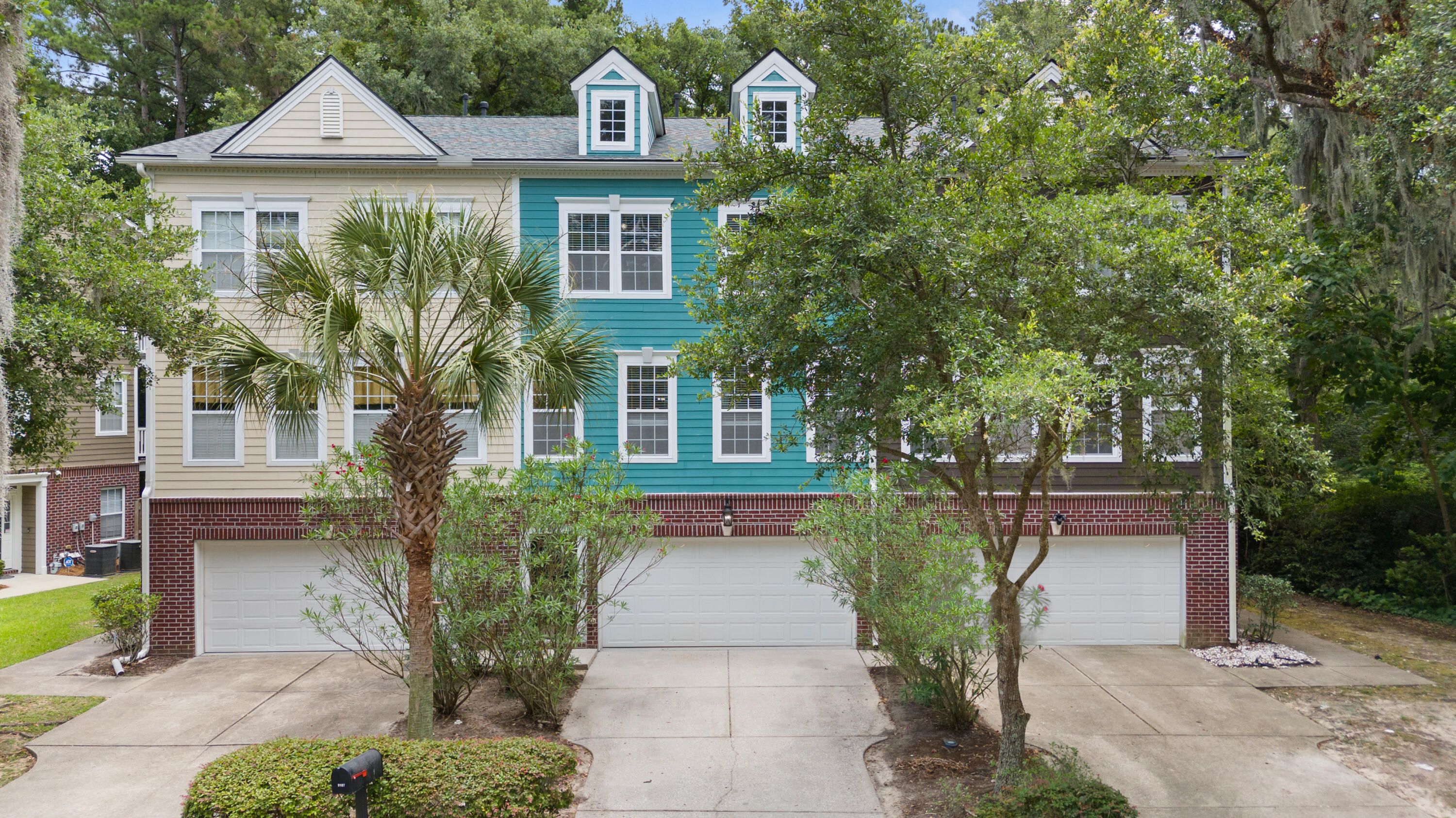 Parlor Dr, Ladson, SC 29456