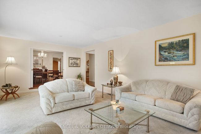 5544 S Island Park Dr, House other with 3 bedrooms, 5 bathrooms and 6 parking in Manotick ON | Image 9