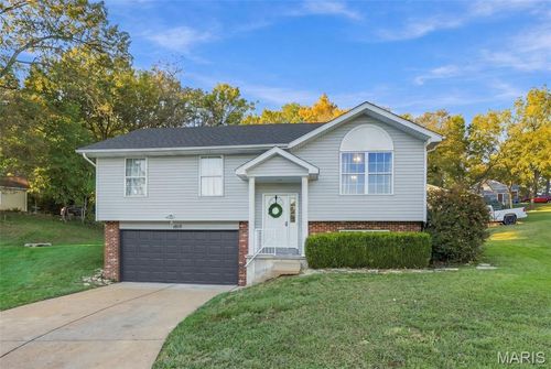 1017 Cross Creek Dr, Imperial, MO, 63052-2645 | Card Image