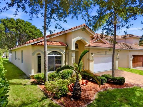 6906 Aliso Ave, West Palm Beach, FL, 33413-1038 | Card Image