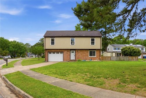 5336 Angus Dr, Virginia Beach, VA, 23464-8028 | Card Image