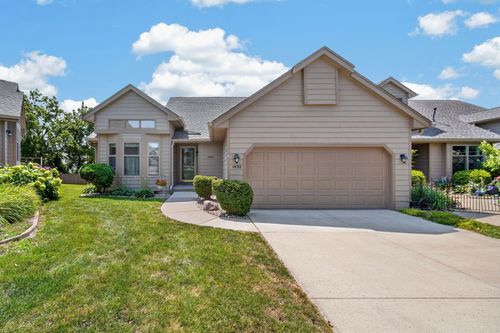 1932 Maple Cir, West Des Moines, IA, 50265-4268 | Card Image