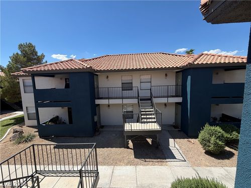215-3135 S Mojave Rd, Las Vegas, NV, 89121-8301 | Card Image