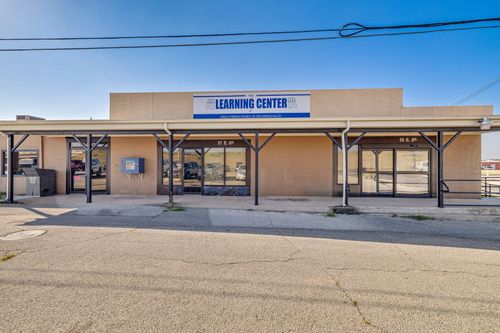59 E 6th St, San Angelo, TX, 76903-5454 | Card Image