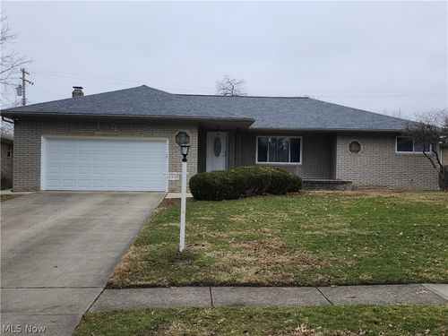 13750 Belfair Dr, Cleveland, OH, 44130-2709 | Card Image