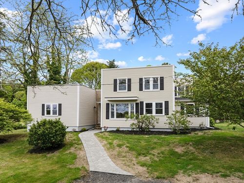 67 Great Neck Rd, Wareham, MA, 02571-2410 | Card Image