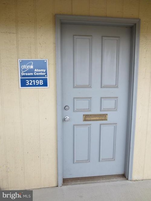 10b-3219 Corporate Court, ELLICOTT CITY, MD, 21042 | Card Image