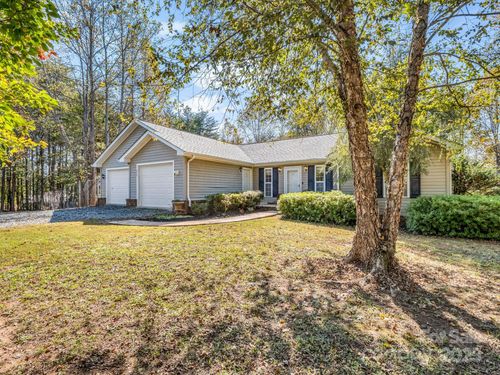 217 Hope Dr, Rutherfordton, NC, 28139-7882 | Card Image