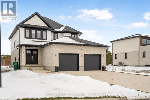 12 Rea Court, Southwold (Talbotville), ON, N6L1M1 | Card Image