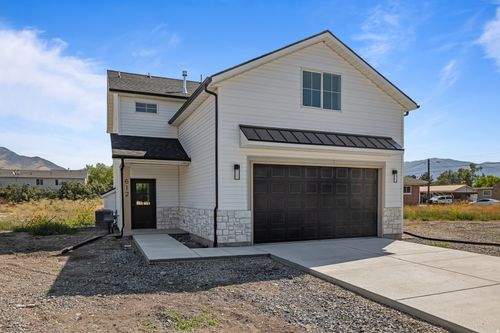 612 N 400 W, Logan, UT, 84321-4022 | Card Image