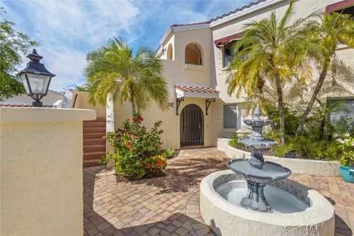 apt-33g-6101 34th St W, BRADENTON, FL, 34210-3751 | Card Image