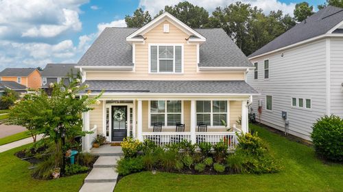 98 Crossandra Ave, Summerville, SC, 29483-5538 | Card Image