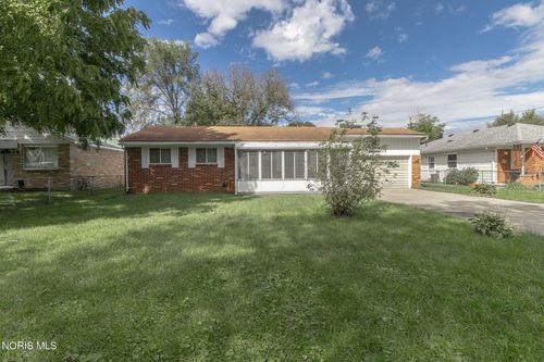 1718 Welker Ave, Toledo, OH, 43613-2917 | Card Image