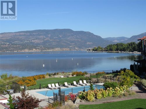 4-3756 Lakeshore Rd, Kelowna, BC, V1W3L4 | Card Image