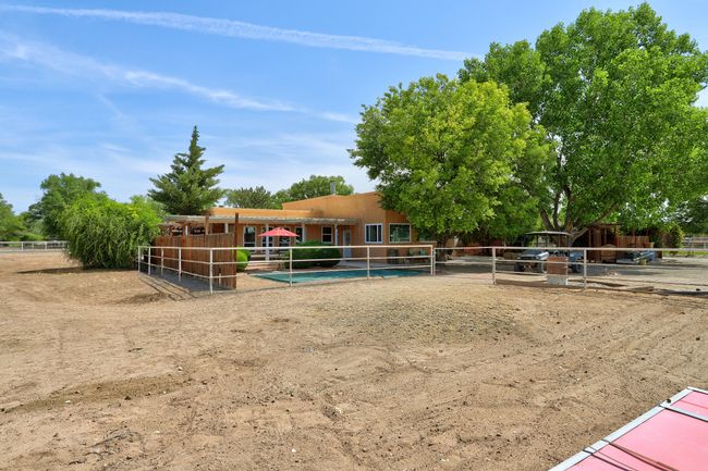 355 Esperanza Dr, House other with 4 bedrooms, 2 bathrooms and null parking in Bosque Farms NM | Image 21