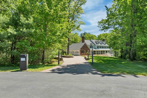 5 Birdsall Ln, Atkinson, NH, 03811-2567 | Card Image